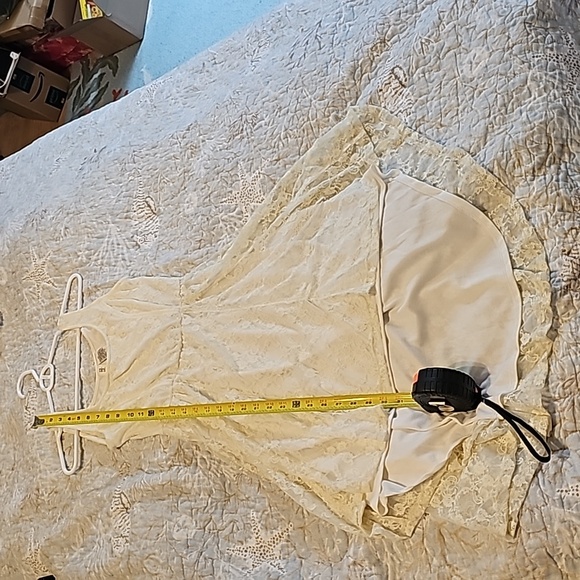 MIMI CHICA lacey dress XS cream sleeveless high-low - Picture 9 of 12